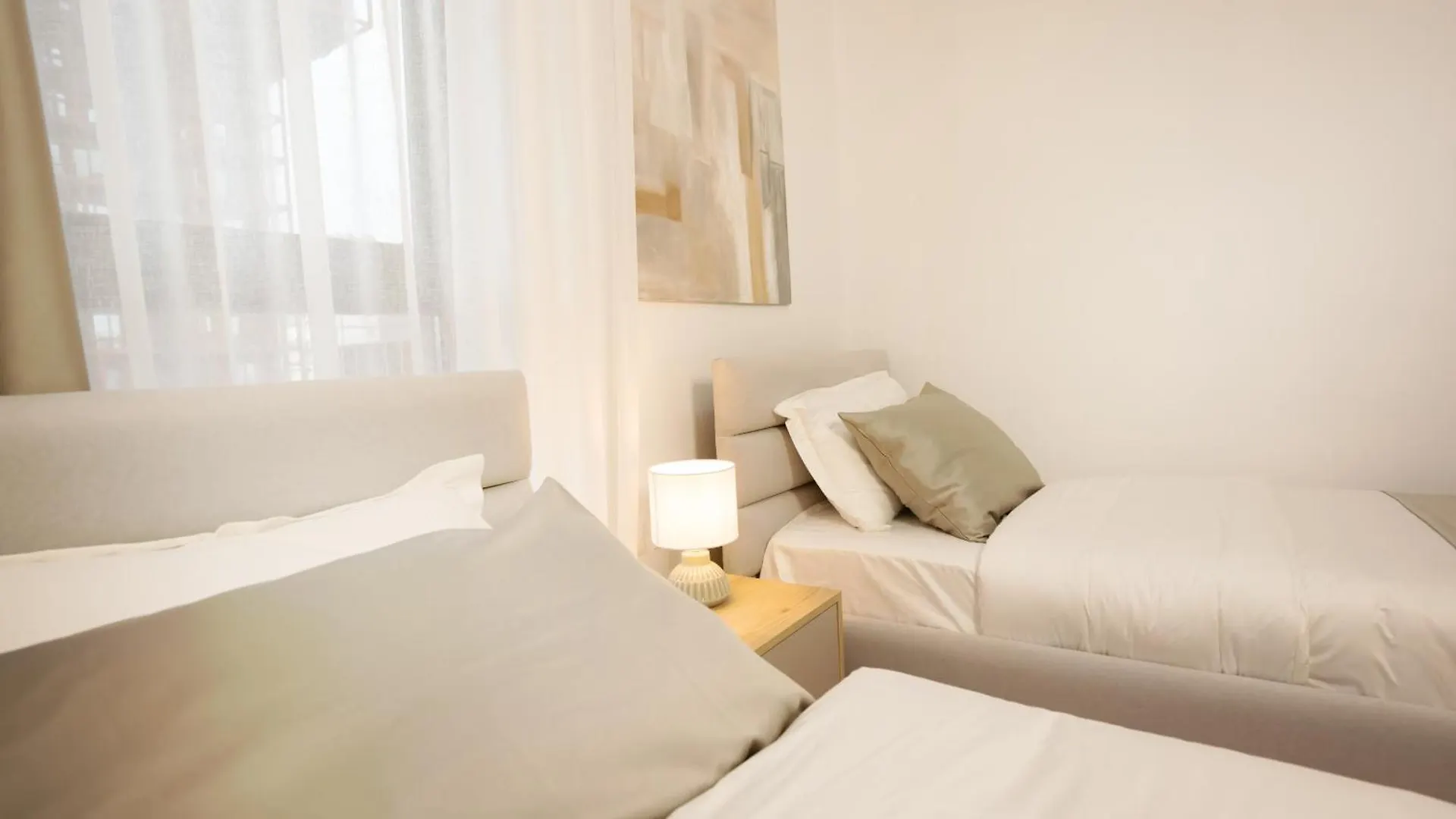 Arza Apartment A7 Tirana 0*,  Albania