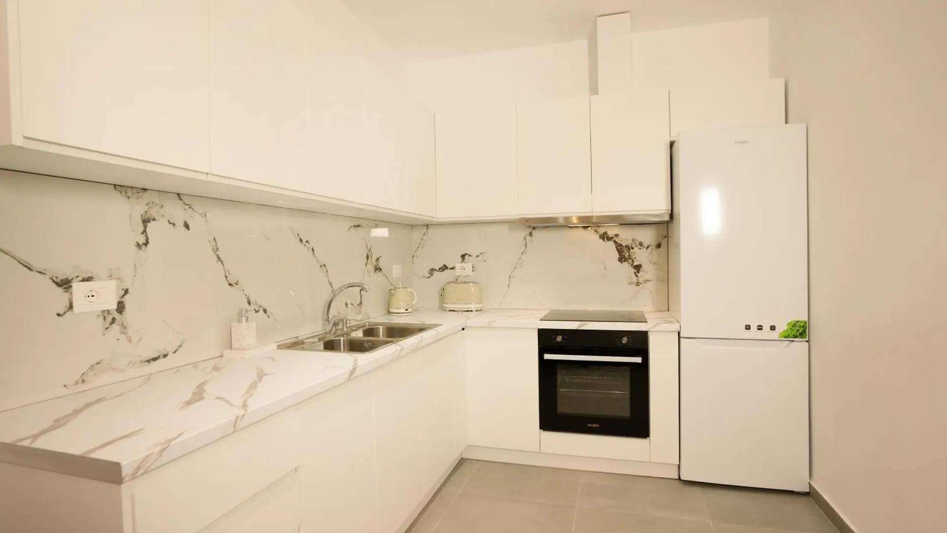 Arza Apartment A7 Tirana 0*,